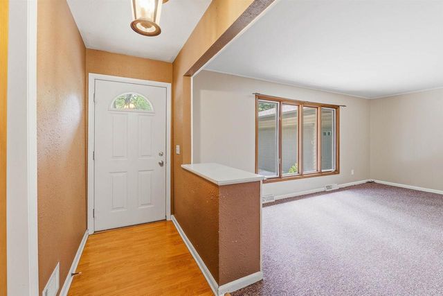 W6878 RIVER BEND ROAD, Fond Du Lac, WI 54937