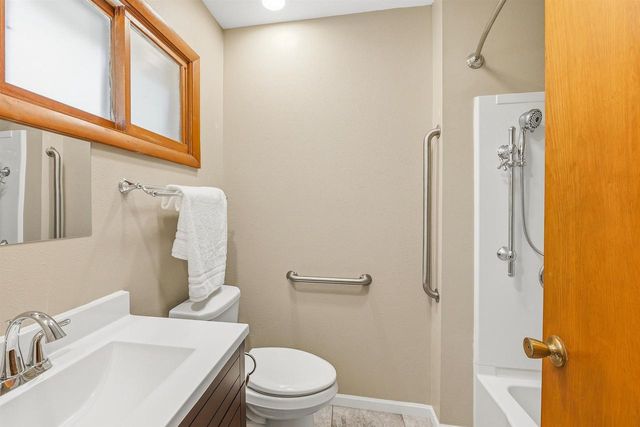 W6878 RIVER BEND ROAD, Fond Du Lac, WI 54937