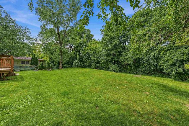 W6878 RIVER BEND ROAD, Fond Du Lac, WI 54937