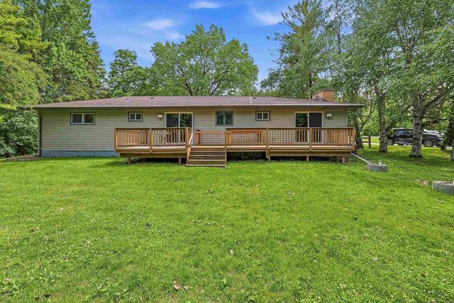 W6878 RIVER BEND ROAD, Fond Du Lac, WI 54937