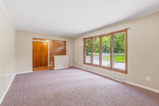 W6878 RIVER BEND ROAD, Fond Du Lac, WI 54937
