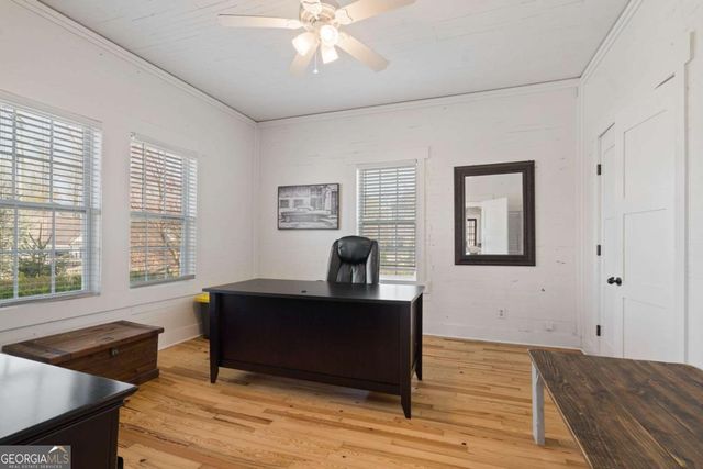 6044 Wade Orr Road, Flowery Branch, GA 30542