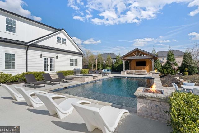 6044 Wade Orr Road, Flowery Branch, GA 30542