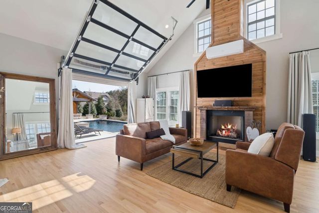 6044 Wade Orr Road, Flowery Branch, GA 30542