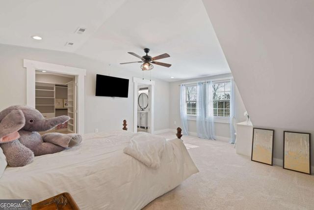 6044 Wade Orr Road, Flowery Branch, GA 30542