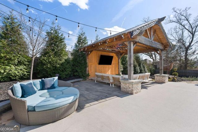 6044 Wade Orr Road, Flowery Branch, GA 30542