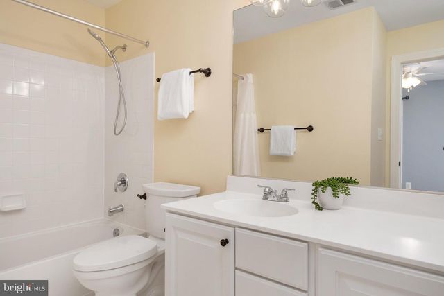 3 SEWALL CT, Edgewater, MD 21037