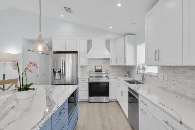 230 13Th Street, Key Colony, FL 33051