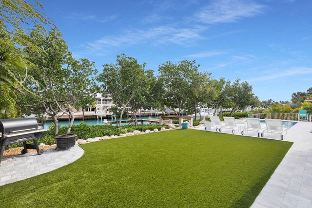 230 13Th Street, Key Colony, FL 33051