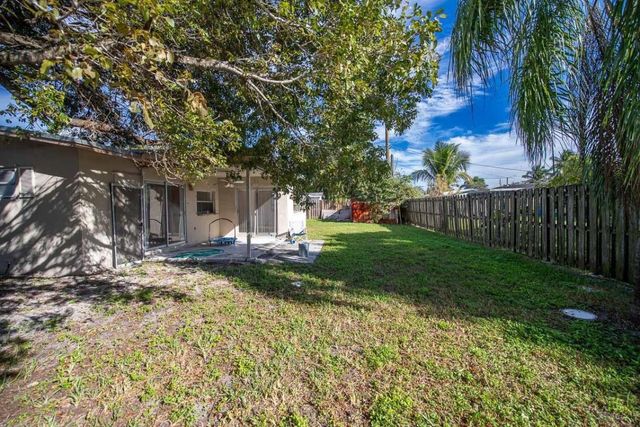 9370 NW 25th Court, Sunrise, FL 33322