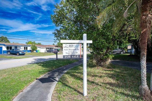 9370 NW 25th Court, Sunrise, FL 33322