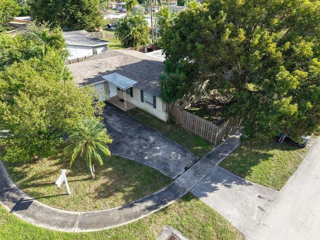 9370 NW 25th Court, Sunrise, FL 33322