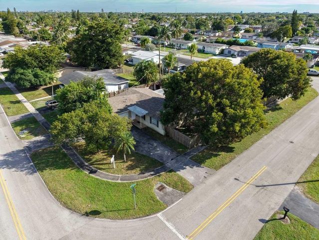 9370 NW 25th Court, Sunrise, FL 33322