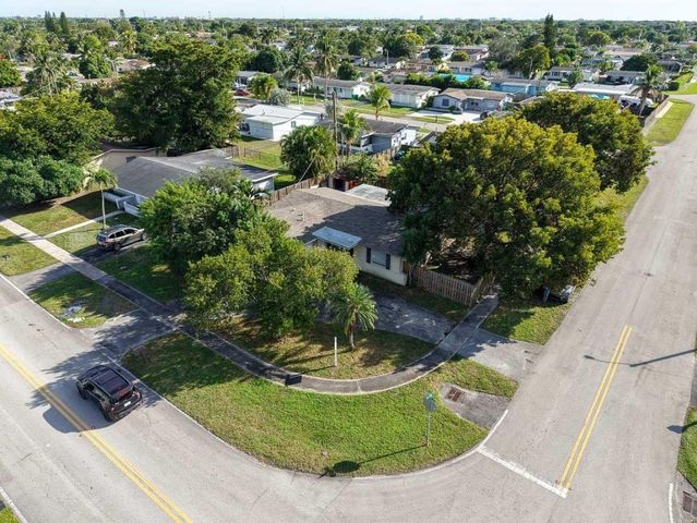 9370 NW 25th Court, Sunrise, FL 33322