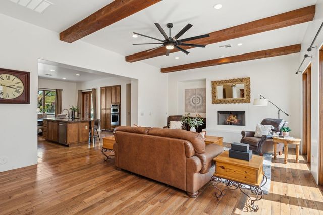 7701 E Golden Eagle Circle, Gold Canyon, AZ 85118