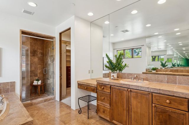 7701 E Golden Eagle Circle, Gold Canyon, AZ 85118