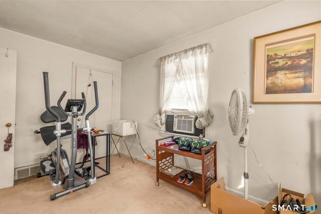 30 Parklawn Drive, Waterbury, CT 06708