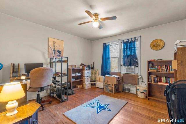 30 Parklawn Drive, Waterbury, CT 06708