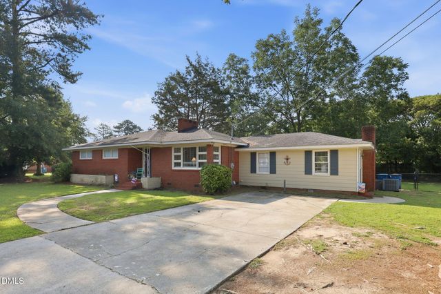 105 Jones Drive, Dunn, NC 28334