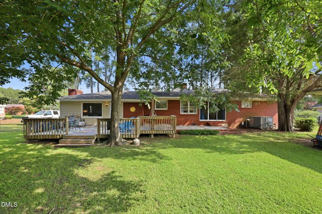 105 Jones Drive, Dunn, NC 28334