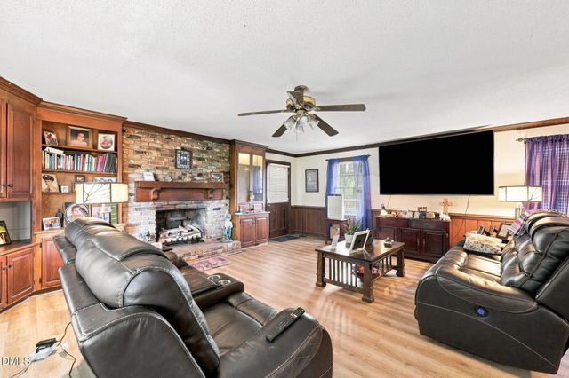 105 Jones Drive, Dunn, NC 28334