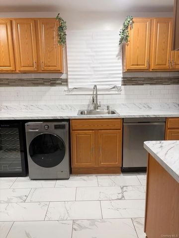 176-65 132nd Avenue, Springfield Gardens, NY 11434