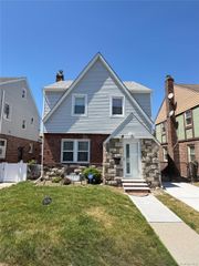 176-65 132nd Avenue, Springfield Gardens, NY 11434