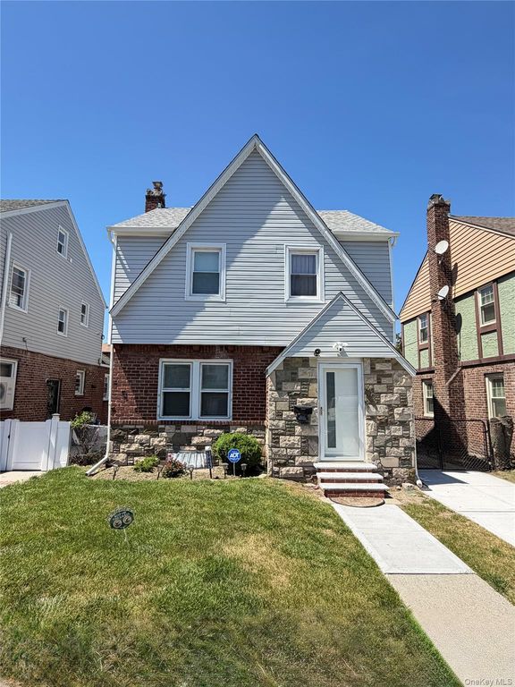 176-65 132nd Avenue, Springfield Gardens, NY 11434