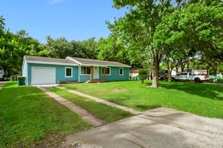 2508 N Houston Drive, La Marque, TX 77568