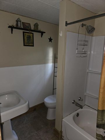 103 Cox Road, Irvine, KY 40336