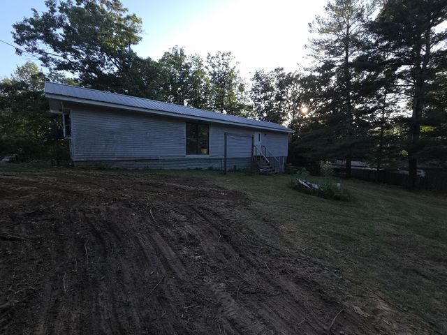103 Cox Road, Irvine, KY 40336