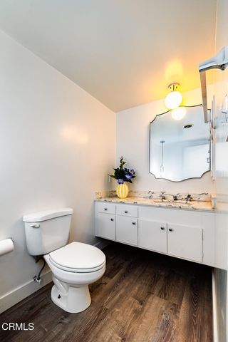 681 S Orange Grove Boulevard 1, Pasadena, CA 91105