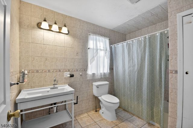 136 W Lincoln Ave, Rahway City, NJ 07065