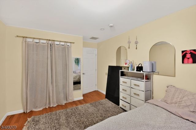 136 W Lincoln Ave, Rahway City, NJ 07065