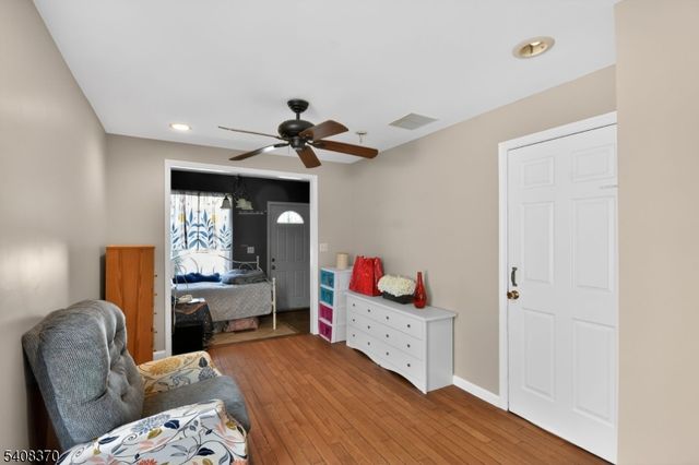 136 W Lincoln Ave, Rahway City, NJ 07065