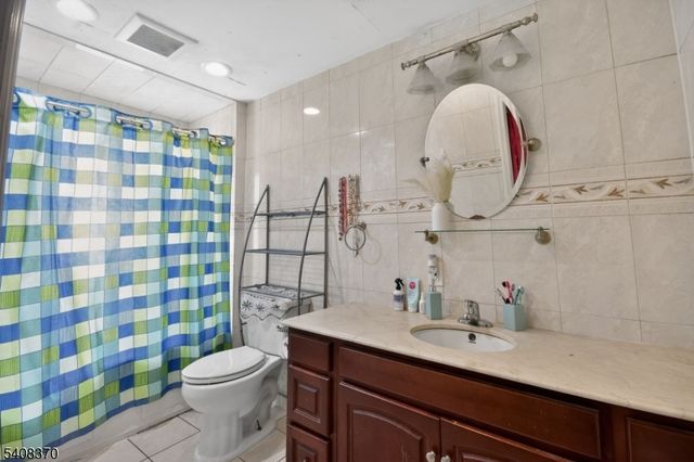 136 W Lincoln Ave, Rahway City, NJ 07065