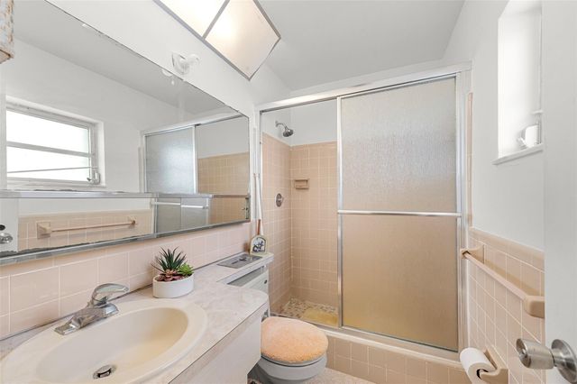 8604 NW 57TH Court, Tamarac, FL 33321