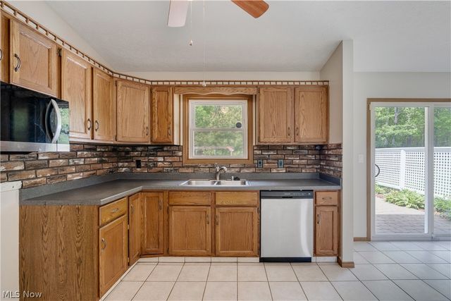 624 Angiline Drive, Boardman, OH 44512