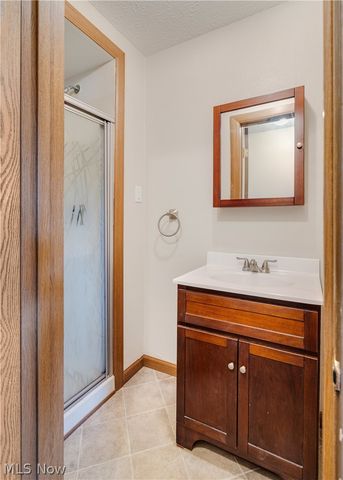 624 Angiline Drive, Boardman, OH 44512