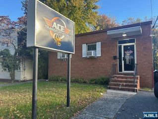 186 Saddle River Road, Saddle Brook, NJ 07663