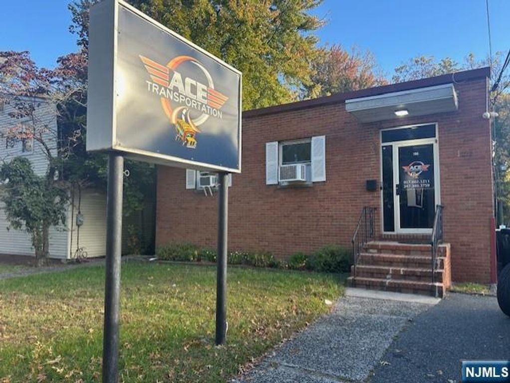 186 Saddle River Road, Saddle Brook, NJ 07663