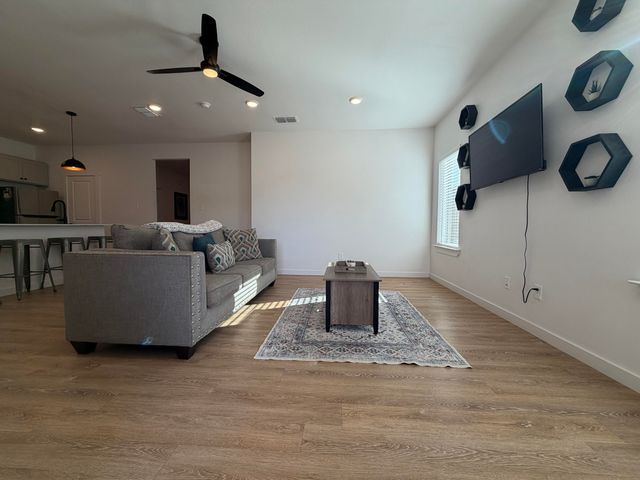 5807 Virginia Avenue, Lubbock, TX 79407