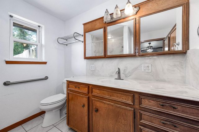 5813 Russell Lane, Baytown, TX 77521
