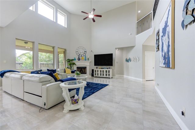 3077 Tradinghouse Creek Lane, League City, TX 77573