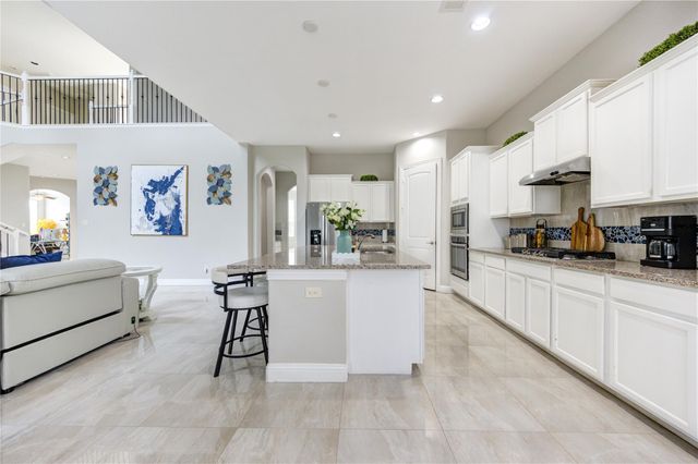 3077 Tradinghouse Creek Lane, League City, TX 77573