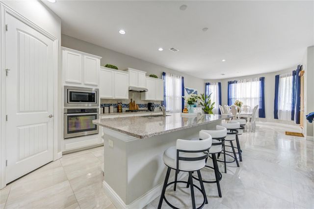 3077 Tradinghouse Creek Lane, League City, TX 77573
