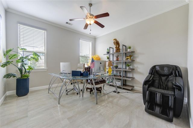 3077 Tradinghouse Creek Lane, League City, TX 77573