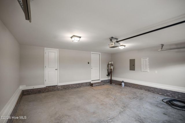 2325 Rhinestone Drive, Winterville, NC 28590