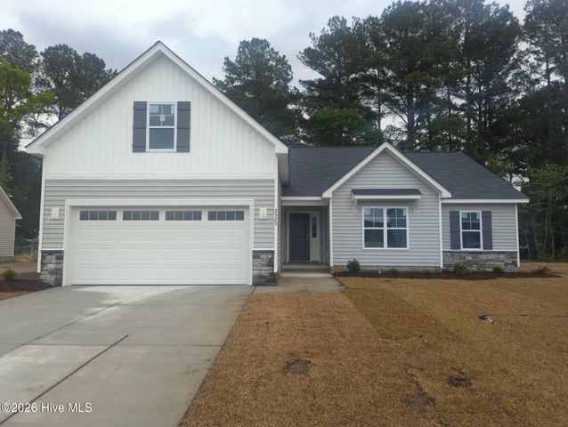 2325 Rhinestone Drive, Winterville, NC 28590