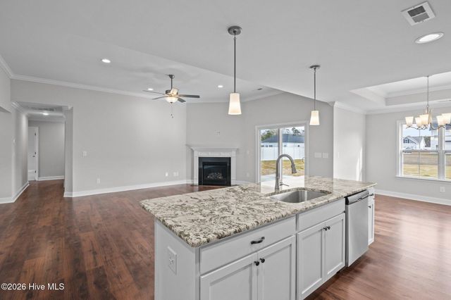 2325 Rhinestone Drive, Winterville, NC 28590